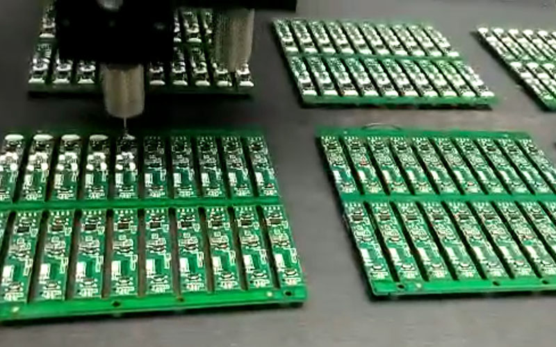 PCB板电路板硅胶自动涂胶机视频